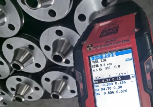 Acero de Centerway,PETRONAS,tubería de acero de la aleación,ASTM A335 P5,ASTM A182 F5A,ASTM A234 WP5,EN 10204 3,2,proyecto de la tubería,Malasia,EPC de TÜV